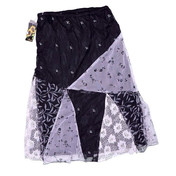Vintage Mirasol Floral Lace Patchwork Maxi Skirt Witchy Mesh Embroidered NEW - Picture 3 of 15